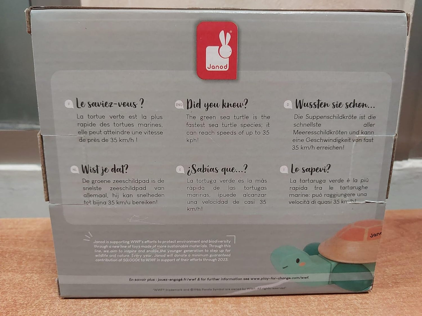 Janod - Mobile wooden turtle - Pull toy - Educational toys for babies and toddlers - Motor skills and imagination - Partnership with the WWF - FSC certified - From 1 year old, J08608